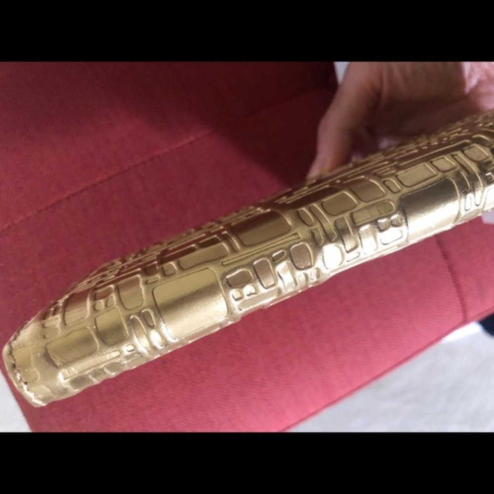 SOLD! Comme des Garcons Embossed Gold Long Wallet - Picture 10 of 10